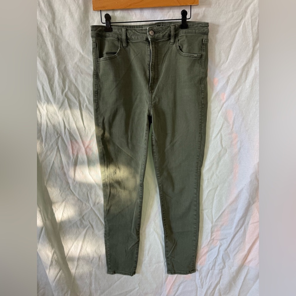 American Eagle Olive Green Skinny Jean